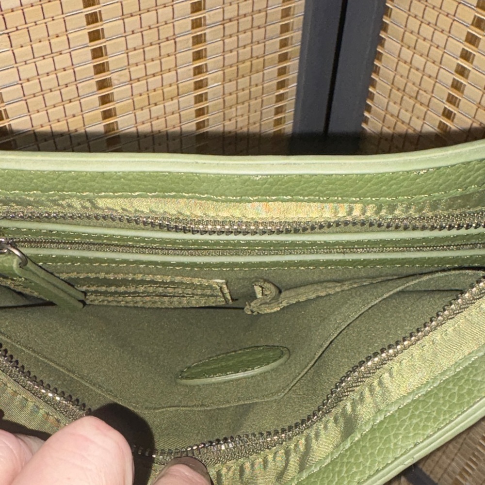 Tommy Bahama Olive Green Crossbody Bag with Adjustable Strap - Picture 4 of 5